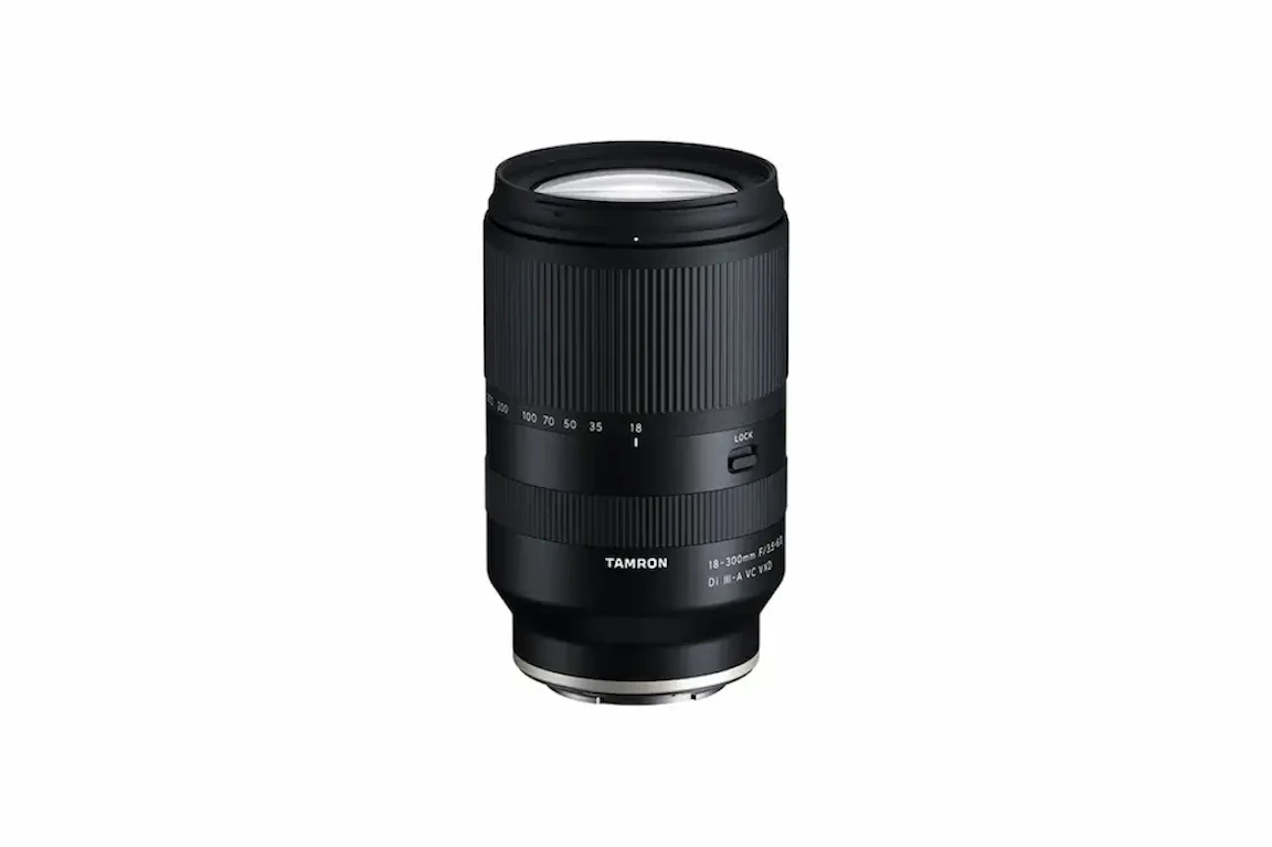 8/28・9/26発売 タムロン 18‑300mm F3.5‑6.3(Zマウント/RFマウント)の